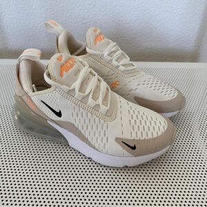Nike Air Max 270